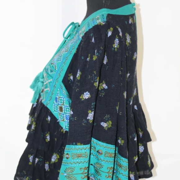 Gently Used/Loved Free People Kissed By the Sun Crop High-Low Top, XS - Picture 2 of 10